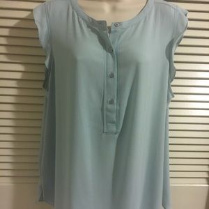 Loft Flutter Sleeve Shell. Beautiful spring color!